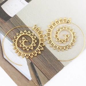 🆕Boho Gold Spiral Lotus Earrings!